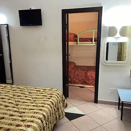 Il Parco - Parking Free & Restaurant - מלון 3*