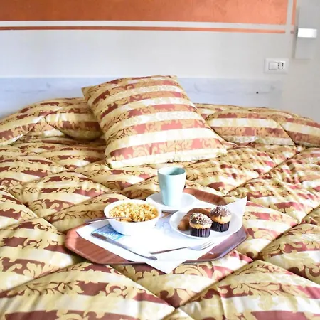 Il Parco - Parking Free & Restaurant - Hotel