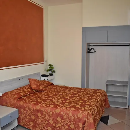 Hotel Il Parco - Parking Free & Restaurant - 3*