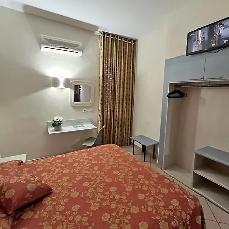 Il Parco - Parking Free & Restaurant - Hotel