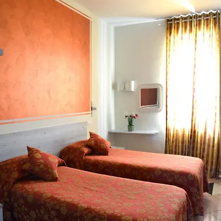 Hotel Il Parco - Parking Free & Restaurant -