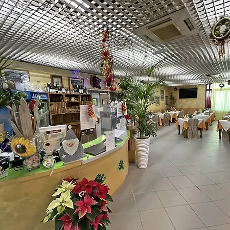 Il Parco 3* גרוסטו
