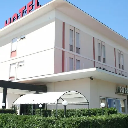 Il Parco 3* גרוסטו